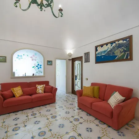 Casa Diale بوسيتانو